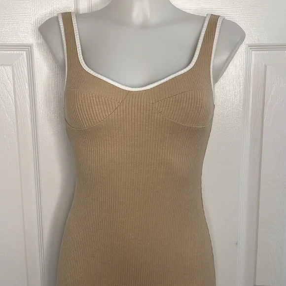 CRESCENT CONTRASTING TRIM RIBBED BODYCON TANK MIDI DRESS BEIGE & WHITE SIZE S - Picture 3 of 12